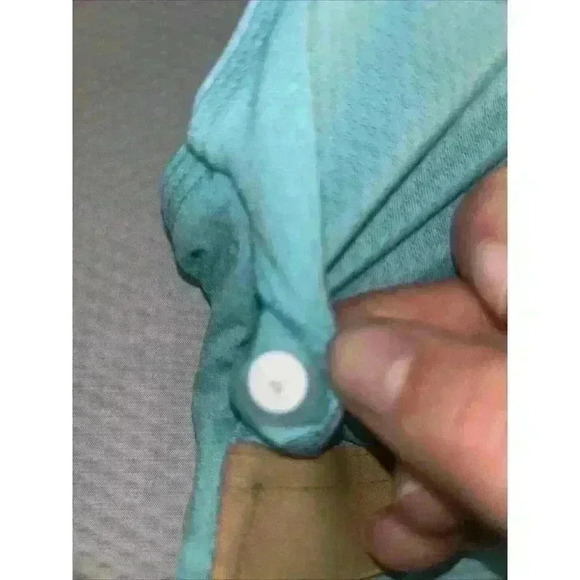 Lululemon Tank Light Blue Teal Top Size 6 Yoga Shirt Built In Bra - Picture 6 of 7